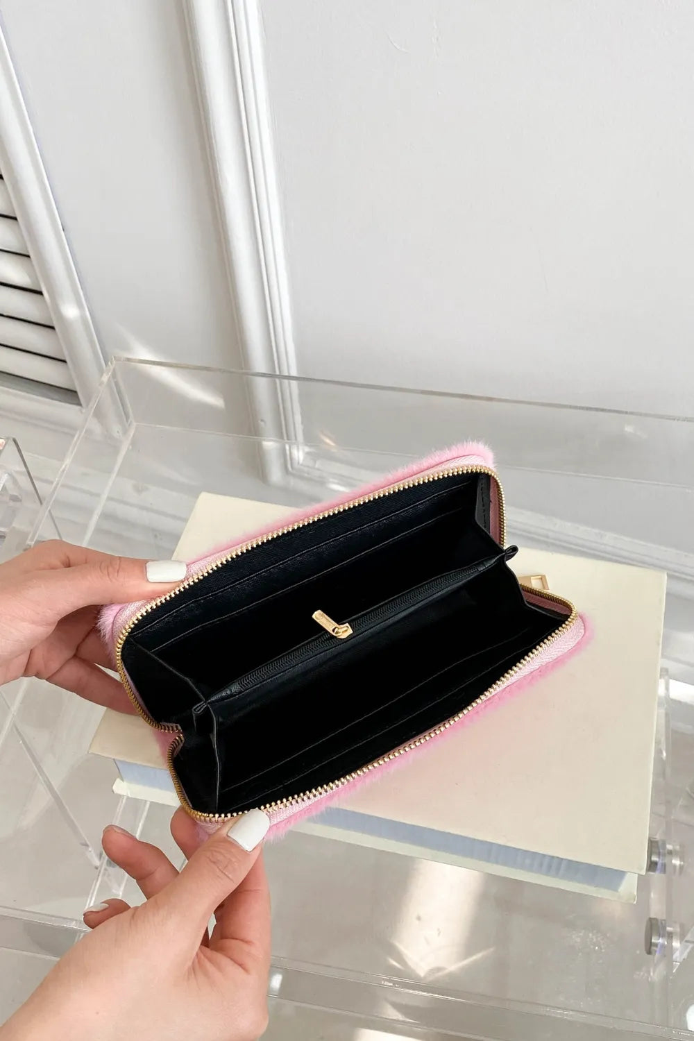 Billetera Rectangular de Felpa