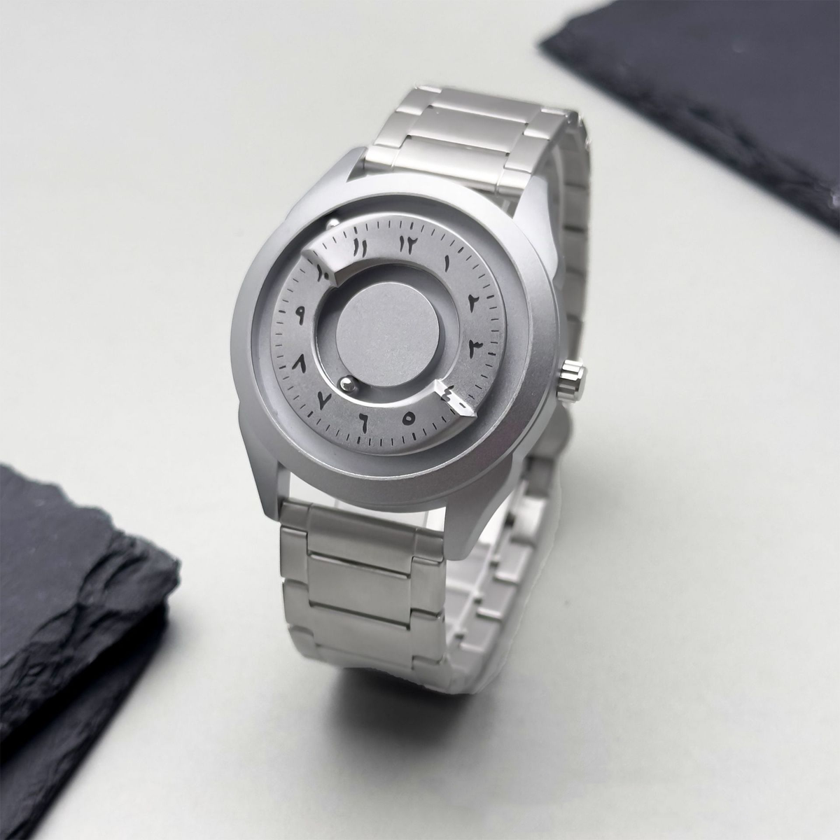 Unisex Magnetic Floating Quartz Watch
