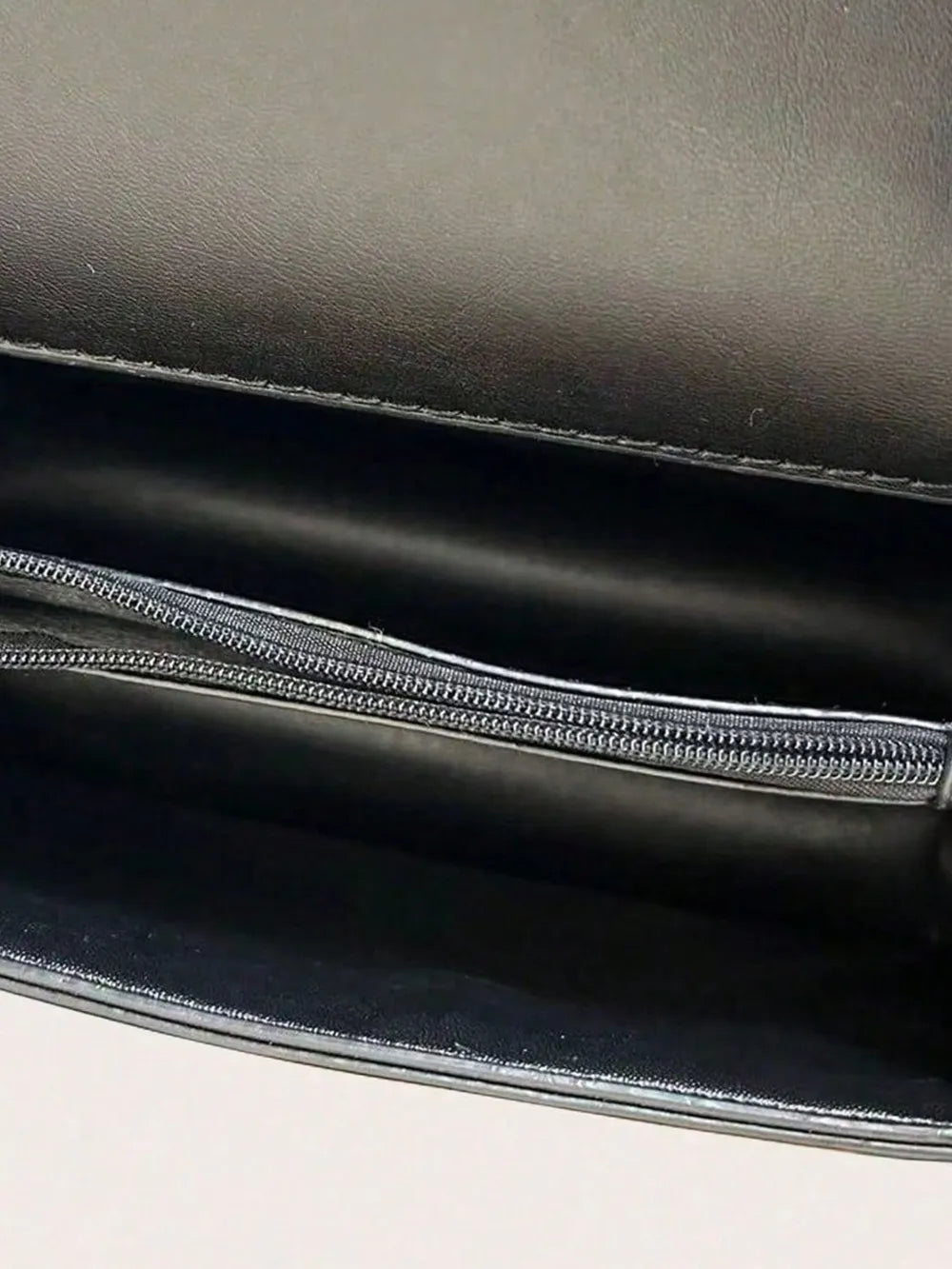 Wallet with Chain and Detachable Strap