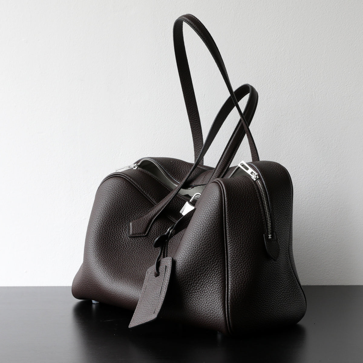 Cartera de Mano y Cruzada para Mujer — Diseño Elegante