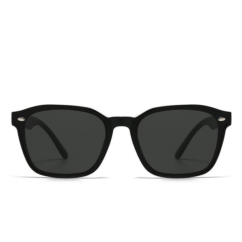 Square Sunglasses for Men and Women — Urban Style