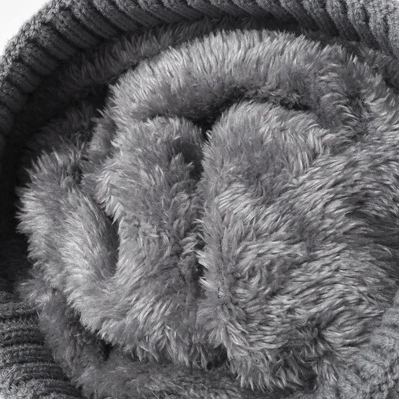 Gorro Tejido Cable Knit con Pompón — Invierno Unisex