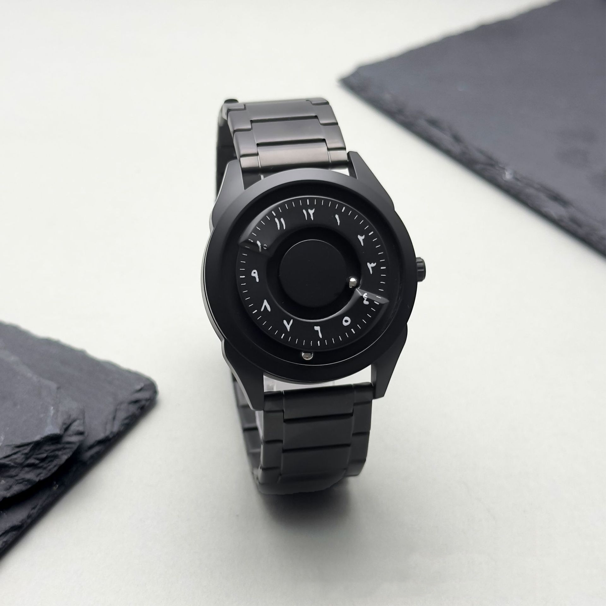Unisex Magnetic Floating Quartz Watch