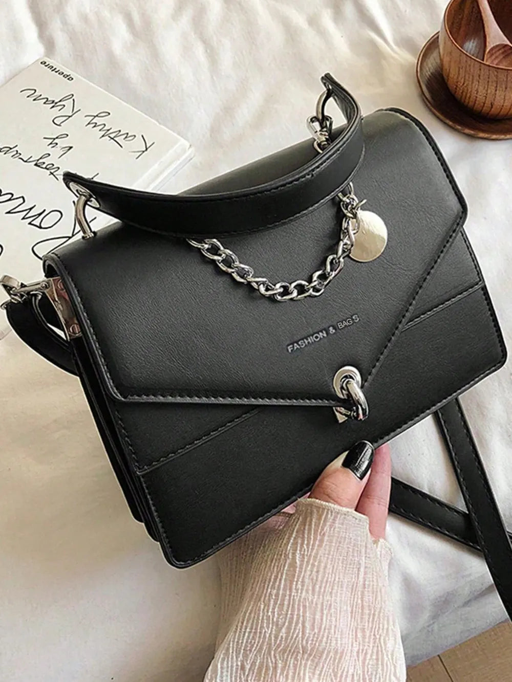 Wallet with Chain and Detachable Strap