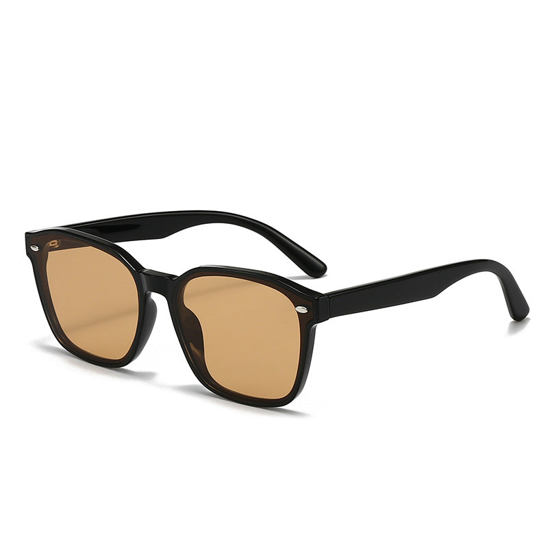 Square Sunglasses for Men and Women — Urban Style