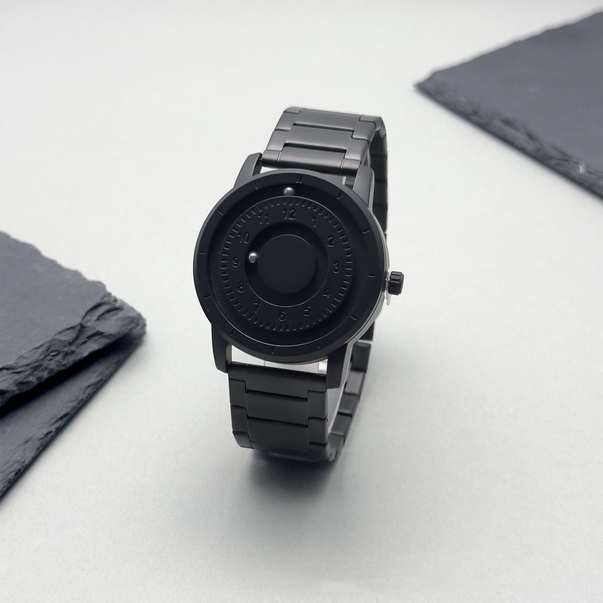 Unisex Magnetic Floating Quartz Watch